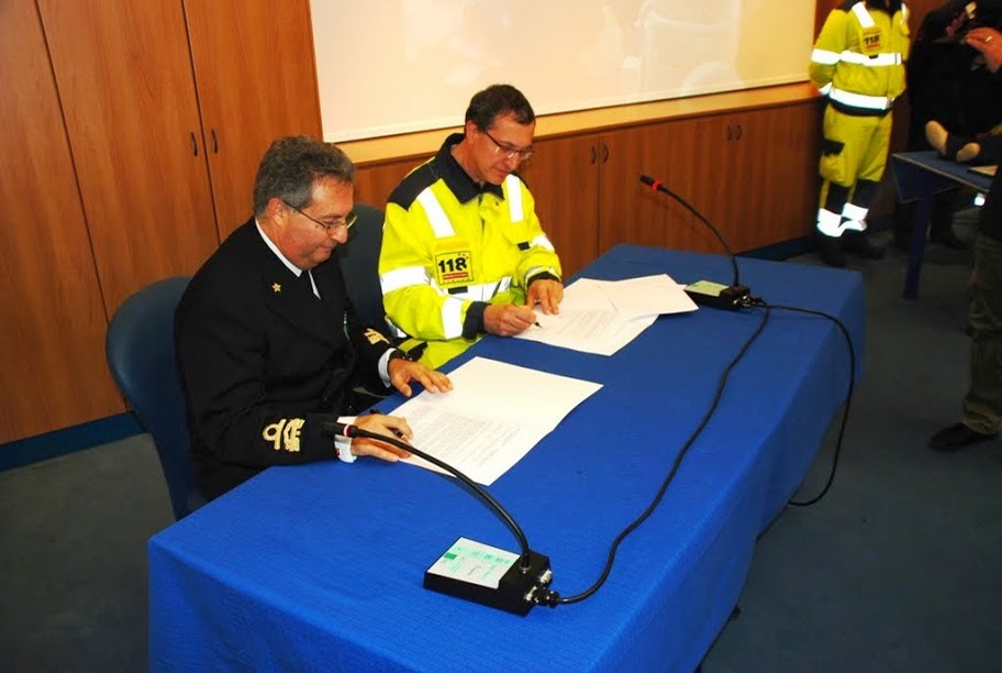 Defibrillatore Capitaneria 2011